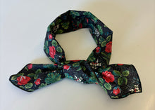 FLORAL - ROSES
