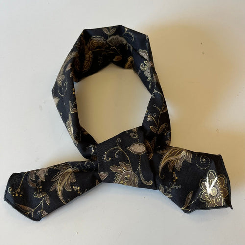 ASSORTED - BLACK PAISLEY FLORAL