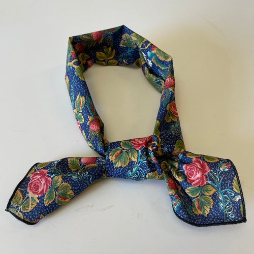 FLORAL - ROSES